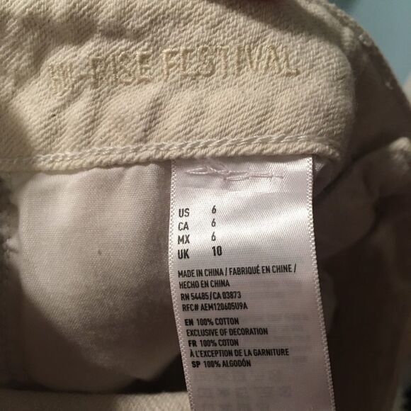 American Eagle Americana Hi-rise festival cutoff white denim shorts - Picture 3 of 3